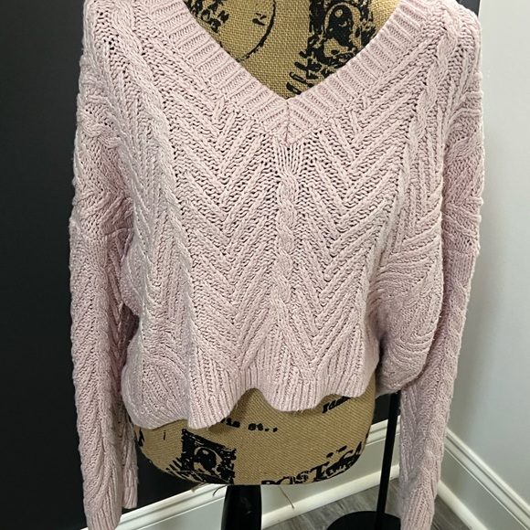 La Hearts Soft Blush V-Neck Sweater - Picture 2 of 10